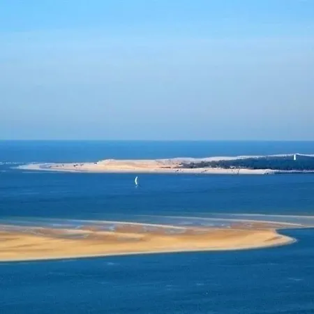T2 * Arcachon